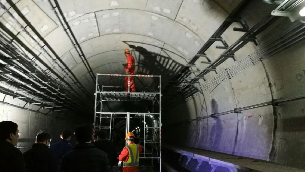 头屯河地铁线路病害整治及养护维修